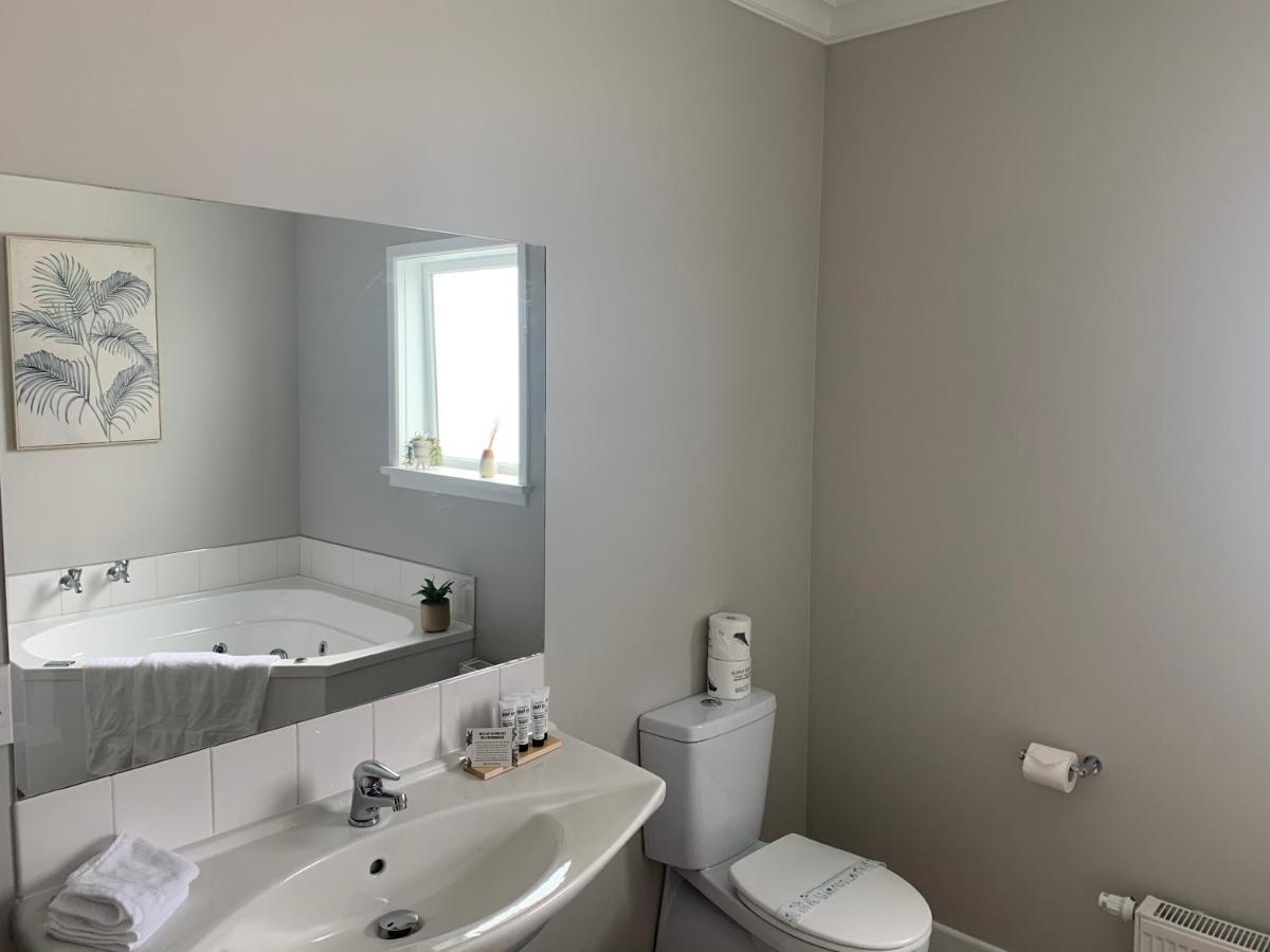 Whare Ma Hotel Инверкаргилл Экстерьер фото